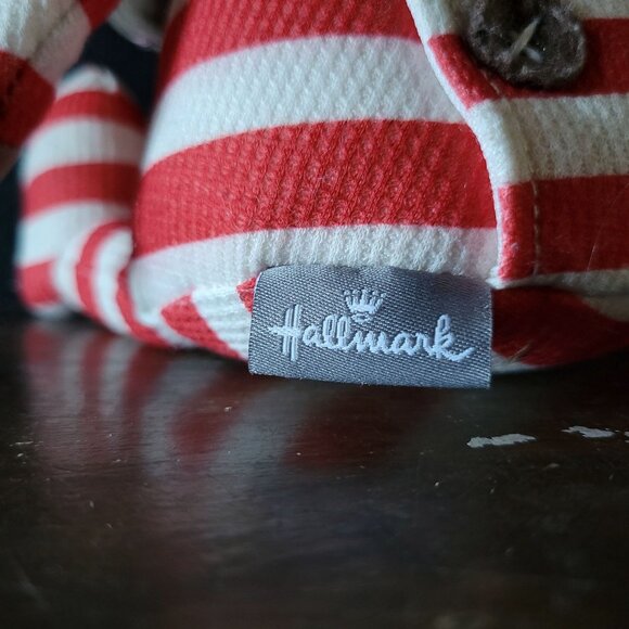 Vintage Hallmark Plush Mouse ‘Twas The Night Before Christmas Striped Red PJs St - Picture 5 of 9